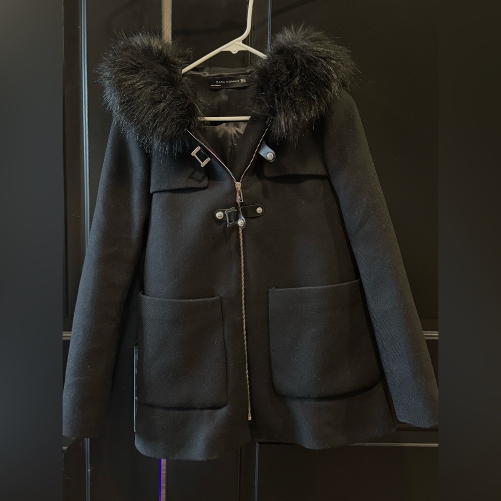 Zara Chic Black Pea Coat with Faux Fur Collar